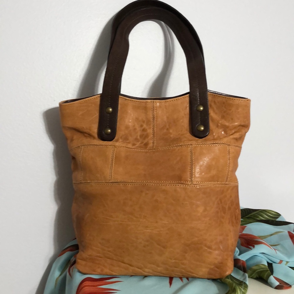 SUNDANCE Made in Italy Tote!